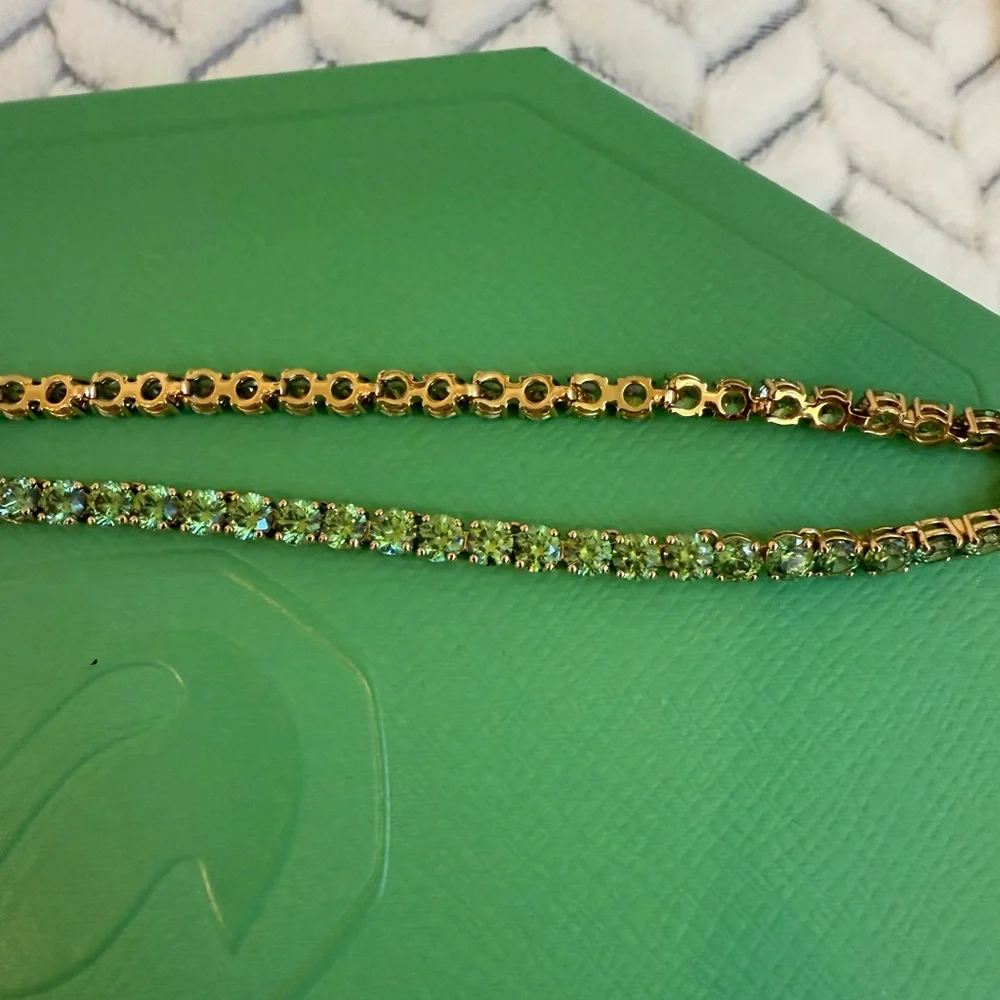 Swarovski Green Necklace Elegant Choker Jewelry - Picture 5 of 7